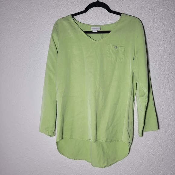 Soft Surroundings Tops - Soft Surroundings Medium Heavenly Soft Lime Tencel Tunic Women's Shirt V Neck